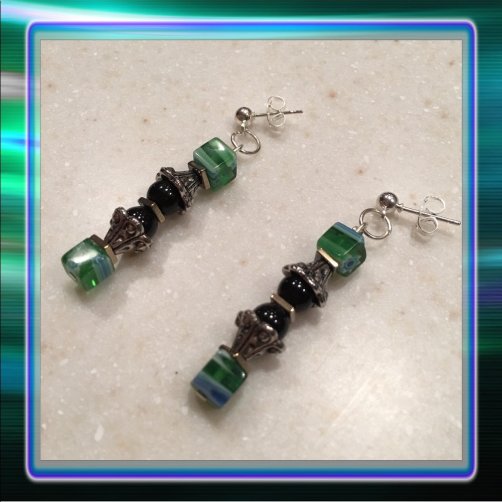 Lampwork Dangle Earrings with Post - Picture 3 of 10
